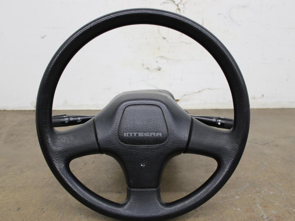 JDM 1990-1993 ACURA INTEGRA STEERING WHEEL WITH IGNITION KEY FROM RIGHT HAND DRIVE CAR: Image 1