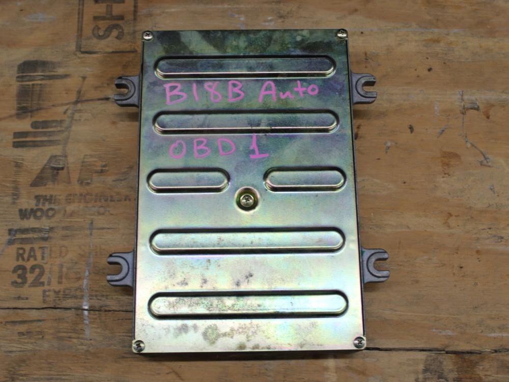 1994-1995 OBD1 37820-P75-901 JDM ACURA INTEGRA B18B ECU A/T: Image 1