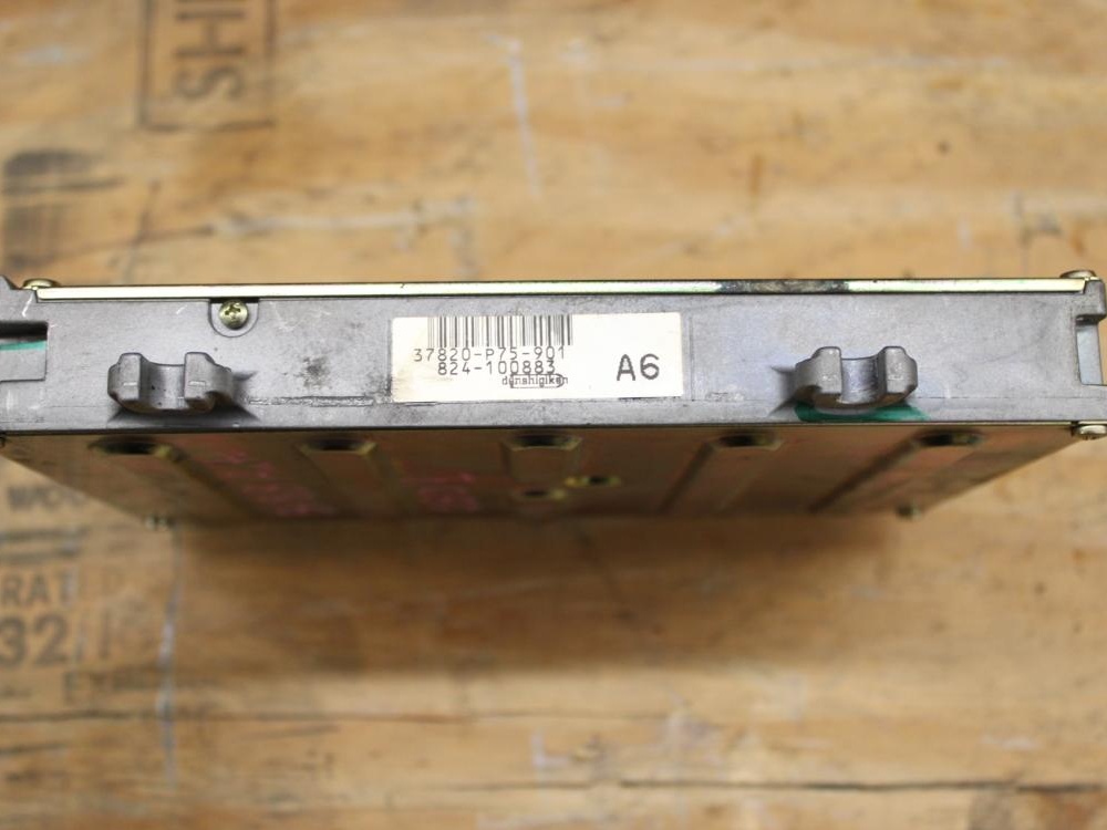 1994-1995 OBD1 37820-P75-901 JDM ACURA INTEGRA B18B ECU A/T: Image 6