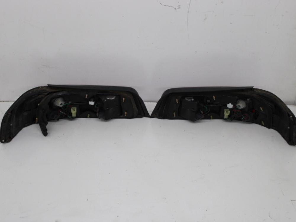 JDM 90-93 HONDA INTEGRA TAIL LIGHTS: Image 1