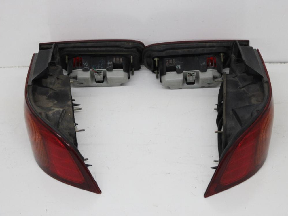 JDM 94–01 HONDA INTEGRA DC2 TAIL LIGHTS SADAN: Image 7