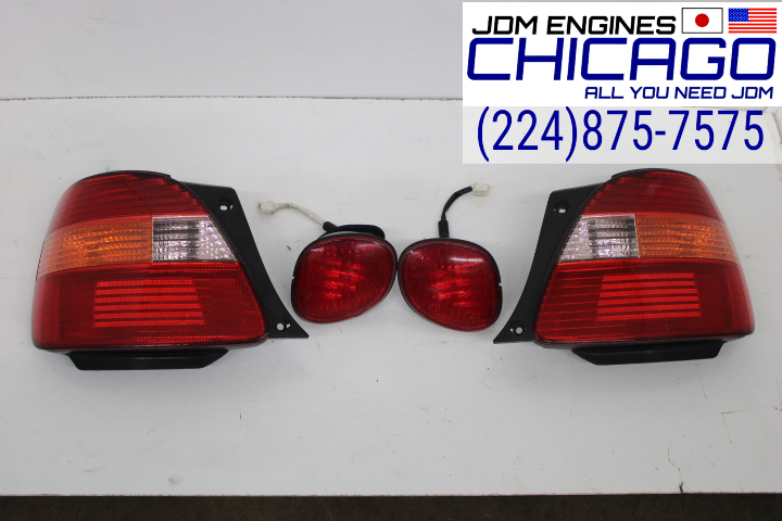 JDM 98–05 LEXUS GS300/400/430 TAIL LIGHTS