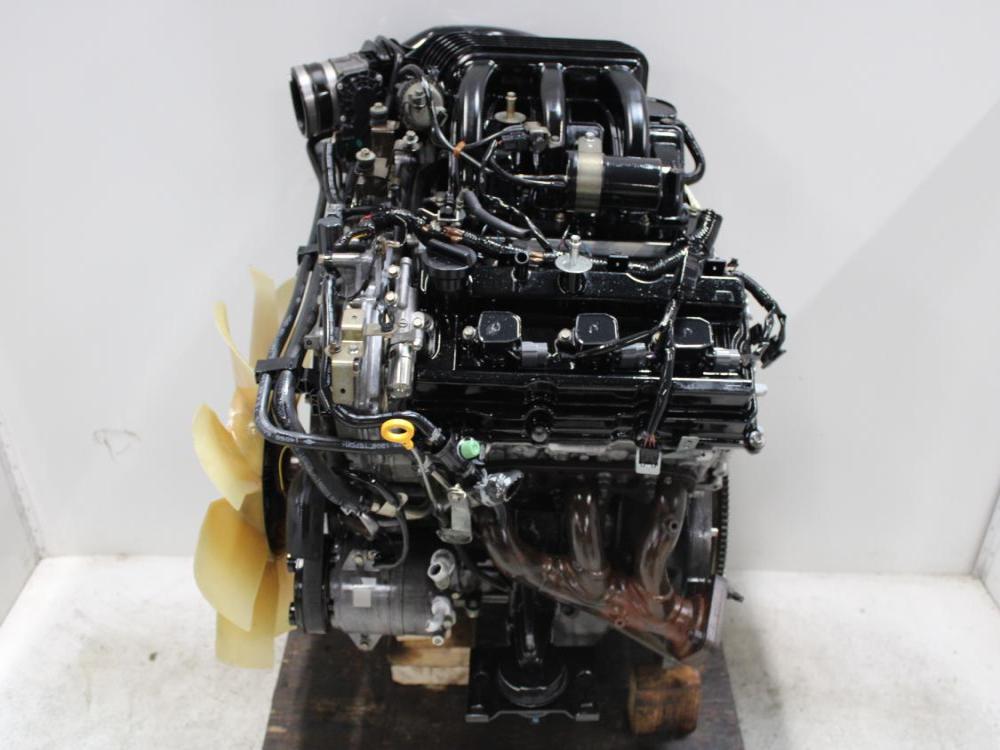 JDM 2005-2017 NISSAN PATHFINDER XTERRA, FRONTIER VQ40-DE 4.0L V6 ENGINE : Image 1