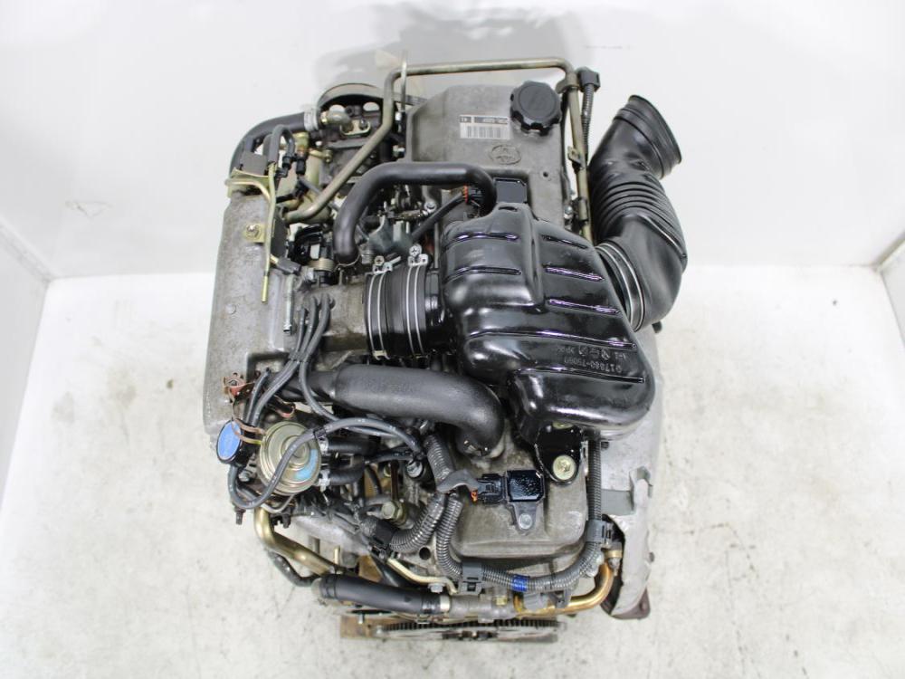 JDM 1995-2004 TOYOTA 4RUNNER, TACOMA, T100 3RZ-FE 2.7L DOHC 4 CYL COIL TYPE 4 PORT ENGINE: Image 10