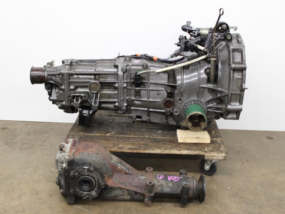JDM 2002-2005 SUBARU IMPREZA WRX 5SPEED M/T WITH REAR DIFF: Image 3
