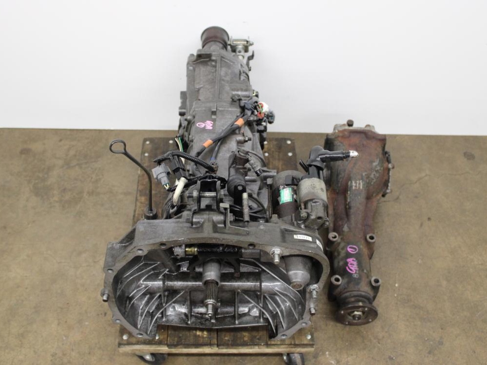 JDM 2002-2005 SUBARU IMPREZA WRX 5SPEED M/T WITH REAR DIFF: Image 4
