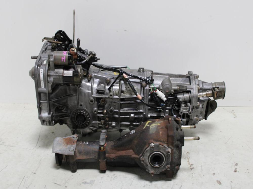 JDM 2002-2005 SUBARU IMPREZA WRX 5SPEED M/T WITH REAR DIFF AXLE-MALE: Image 3