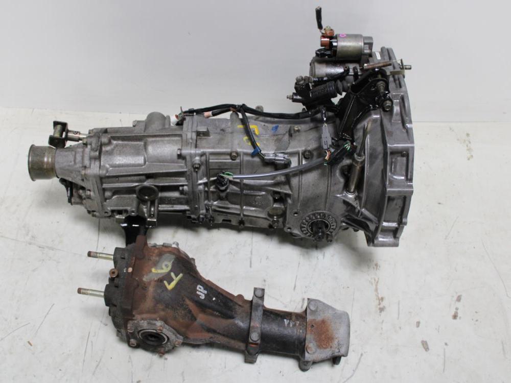 JDM 2002-2005 SUBARU IMPREZA WRX 5SPEED M/T WITH REAR DIFF AXLE-MALE: Image 7