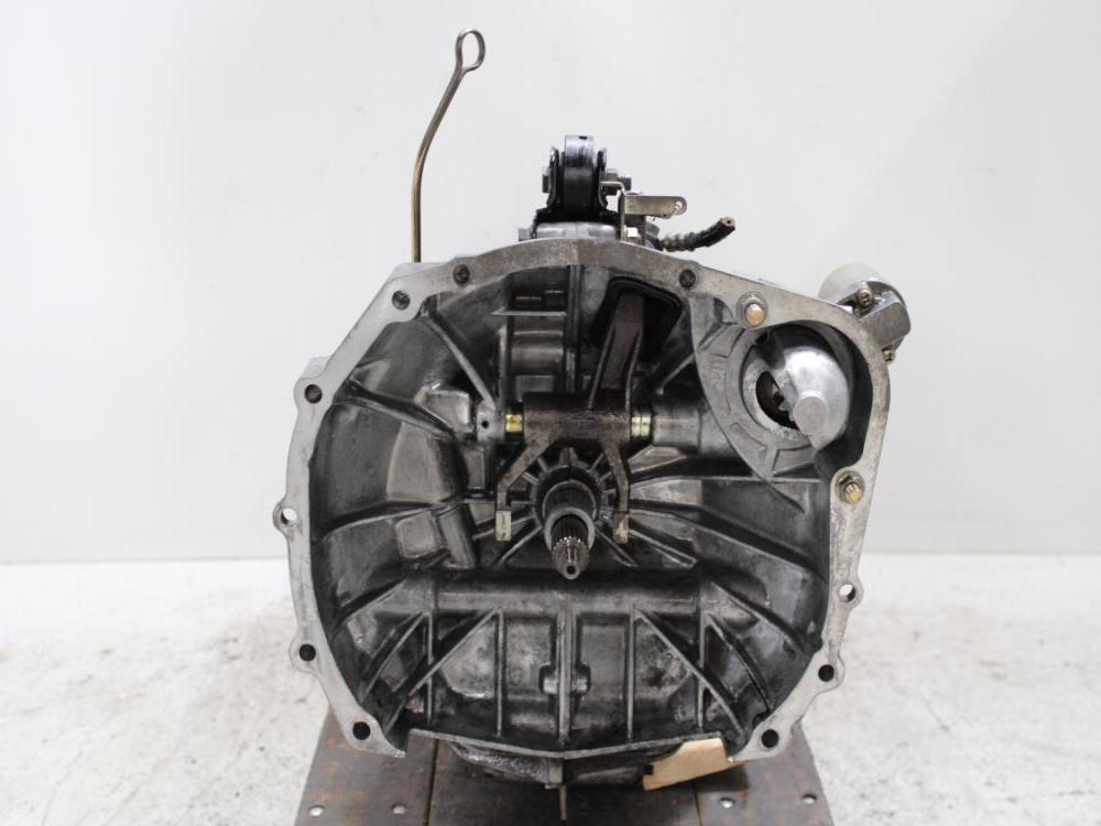 JDM 2002-2005 SUBARU IMPREZA WRX 5SPEED MANUAL TRANSMISSION AXLE MALE: Image 6